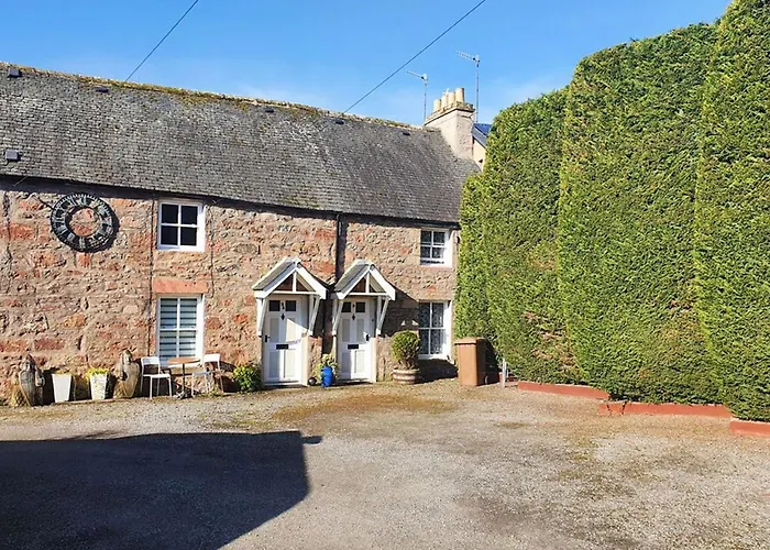 Alexander Cottage